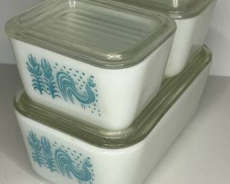 Pyrex "Butterprint" storage containers