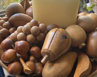 Wood fruit bowl