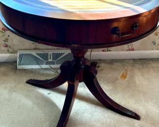Vintage round accent table