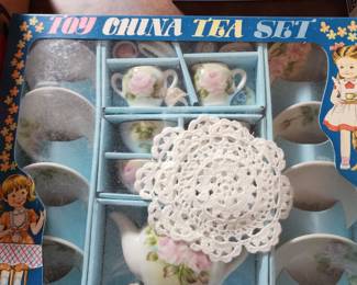 Childs tea set