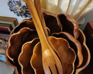Wooden salad bowl complete set