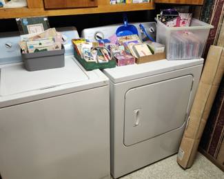 Kenmore washer and dryer, older but works good