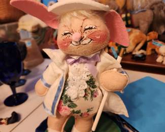 Annalee doll, there are several more