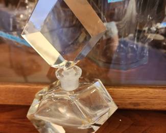 Glass perfume bottle