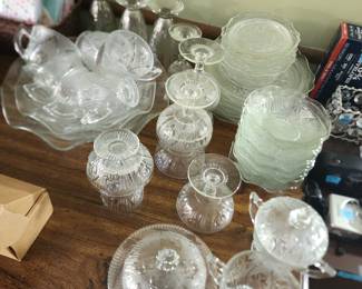 Iris Glassware set of dishes