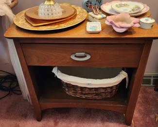 Dixie nightstand 