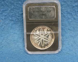 Lot 91. From the "Silver Bullion Collection" one troy oz. of fine silver themed World Wide Web