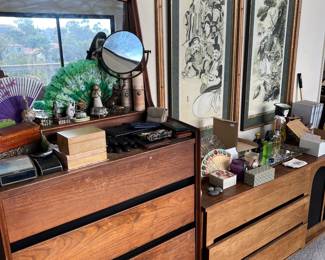 Mid-Century Dresser, Scandinavian Floating Dresser. Art, jewelry boxes, Wallets.