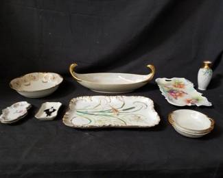 Lot # : 307 - Group of assorted vintage porcelain serving
