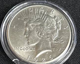 Lot # : 478 - Pair of Peace dollar coins 1926, 1935
