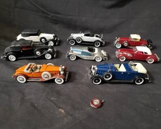 Lot # : 304 - Group of model cars
