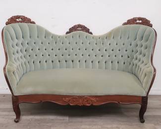 Lot # : 123 - Vintage carved walnut tufted parlor settee
