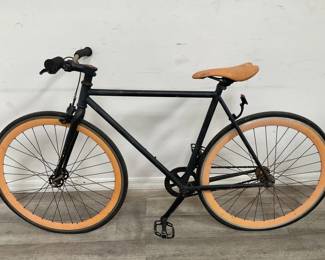 Lot # : 352 - Fixie bicycle
