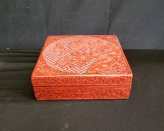 Lot # : 54 - Vintage cinnabar jewelry box
