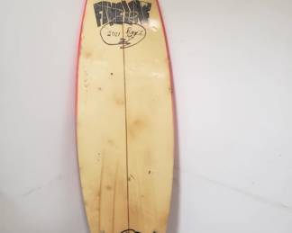 Lot # : 75 - Fineline surfboard
