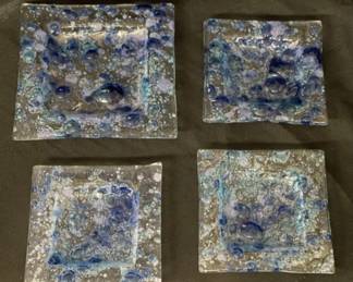 Lot # : 206v - 4 Murano blue glass trays
