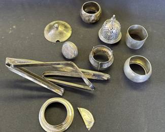 Lot # : 376z - Group of silver items
