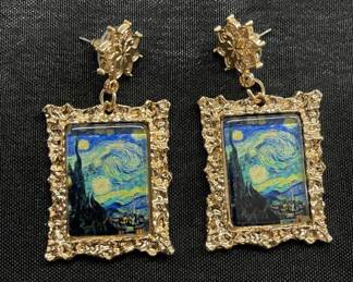 Lot # : 428v - Framed Van Gogh "Starry Night" earrings
