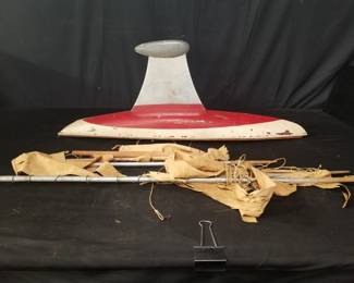 Lot # : 533 - Vintage model boat as is
