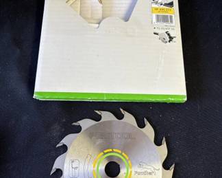 Lot # : 411z - Festool 6 1/4" Z14 PW metal wood cutting saw blade
