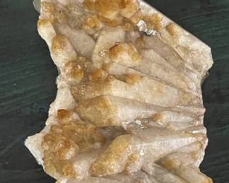 Lot # : 201v - Citrine quartz specimen
