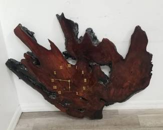 Lot # : 532 - Bowl wood will clock
