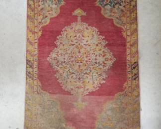 Lot # : 522 - Hand made rug
