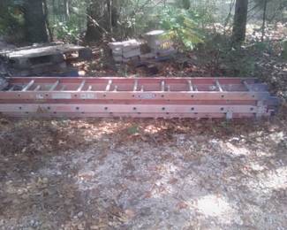 #26- $200 - Werner ext ladder