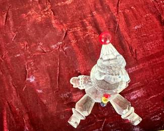 #102 - $28.00  -  Swarovski small clown sitting down