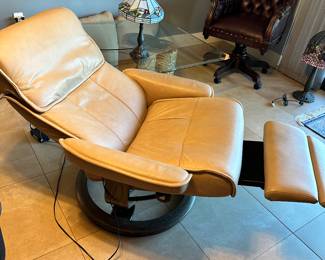 #49 - $450.00  -  Stressless tan recliner 40H x 35W x 21D electric