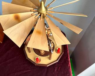 #106 - $38.00  -  Pyramide Engelkapelle natural wood