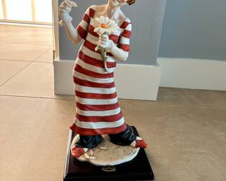 #9A- $100.00  - Florence Giuseppe Armani clown - Daisy 17H x 8 x 8 square base