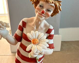 #9A- $100.00  - Florence Giuseppe Armani clown - Daisy 17H x 8 x 8 square base