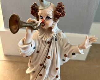 #9C - $90.00  - Florence Giuseppe Armani clown horn player 14H x 6  round base