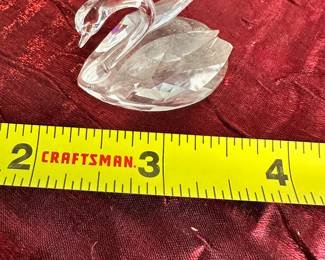 #105 - $6.00  -  Swarovski small swan