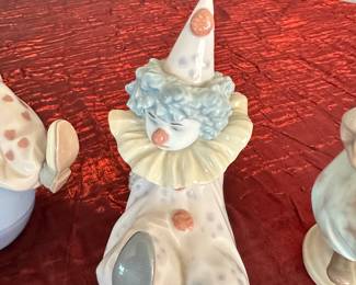 #92 - $60.00  -  Lladro clown set of three 