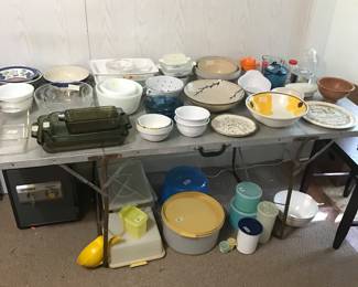 Tupperware, Crocks, Corning