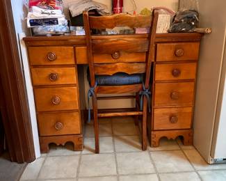 desk