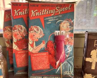 Knitting spool