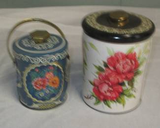 Fanct vintage tins 