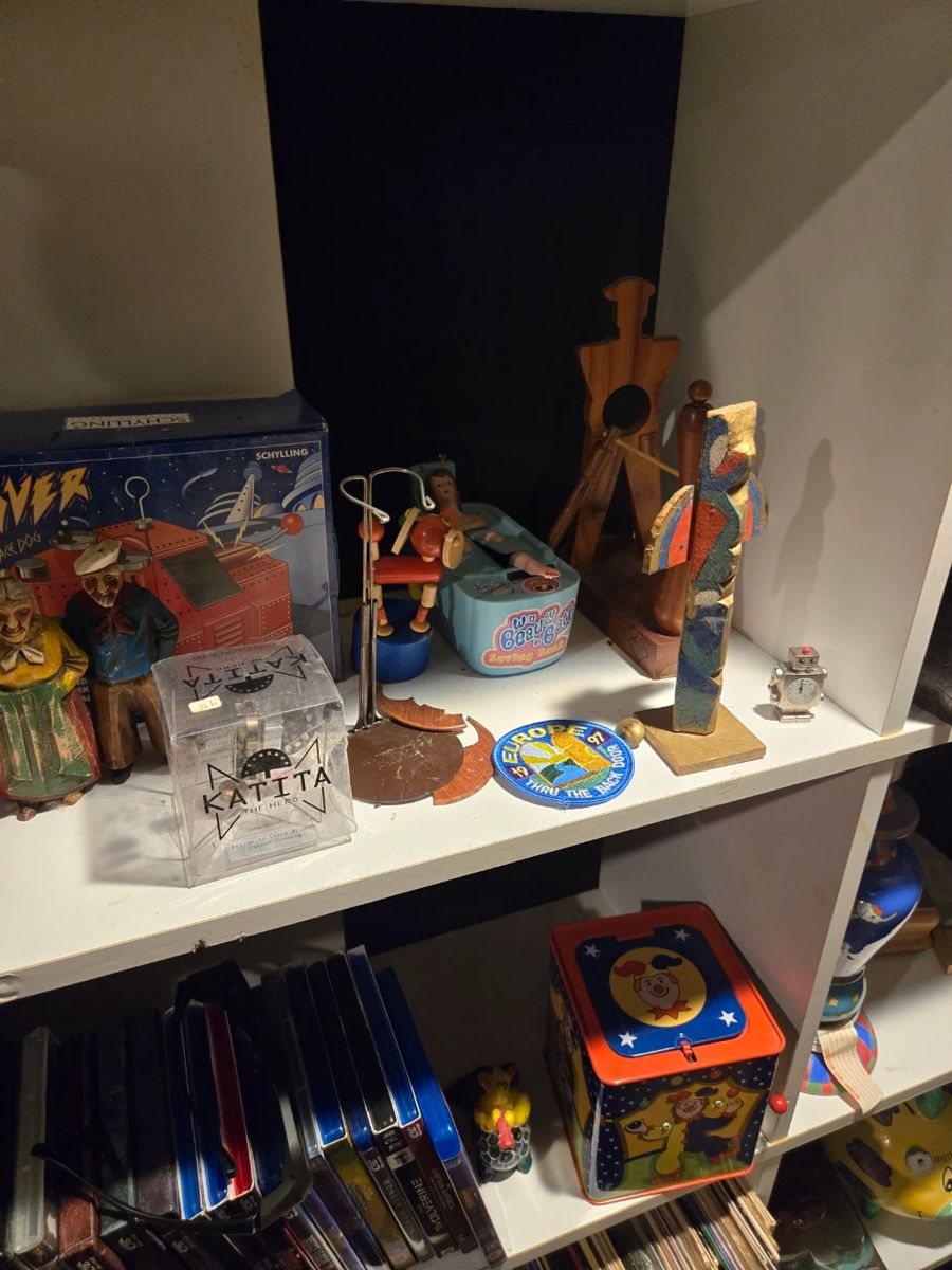 Estate Sale in Raleigh! starts on 10/18/2024