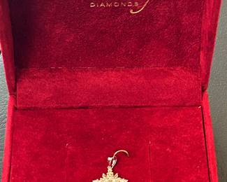 Affinity Gold and Diamond Cross