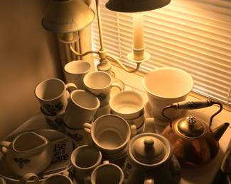 1960s Vintage Pfaltzgraff Yorktowne Stoneware