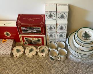 Large Spode Christmas Collection