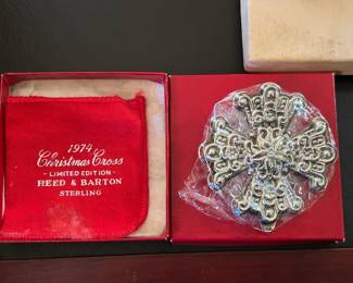 Reed & Barton 1974 Sterling Silver Christmas Cross