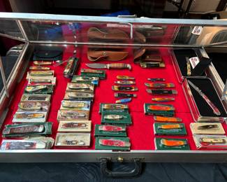 Large Case XX Knife Collection 