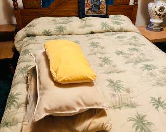 Maple Full Size Bed