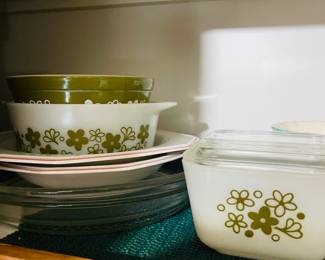 Vintage Spring Blossom Pyrex