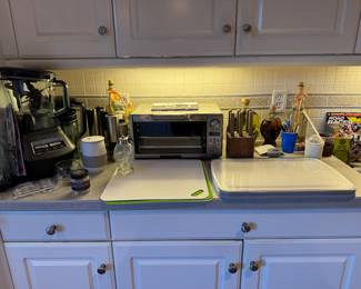 Ninja blender and Brevelle toaster oven