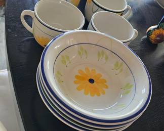 Vintage Bradshaw “Sunflower” Dishes